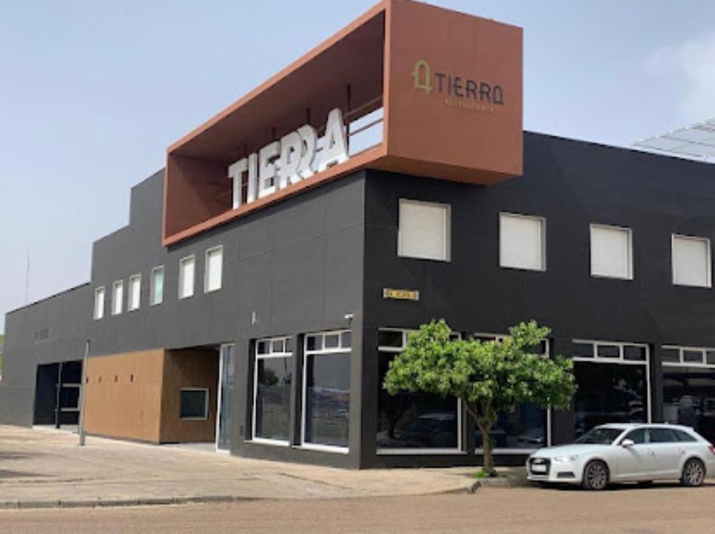 Hotel Tierra Don Benito Exterior photo